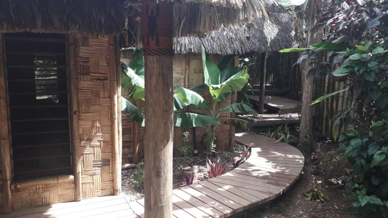 Oneta Resort Naqara Exteriér fotografie
